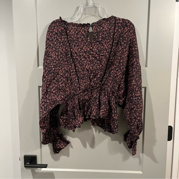 NWT Anthropologie Medium Nichola Floral Peplum Blouse Smocked Balloon Sleeve - Picture 5 of 5